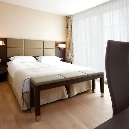 크라스나폴스키 아파트호텔 암스테르담